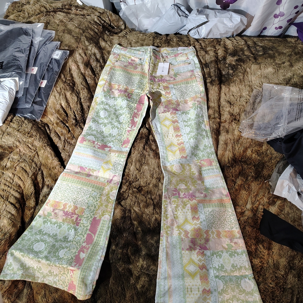 Jessica Simpson Daisy Flare Floral Jeans - Picture 5 of 8